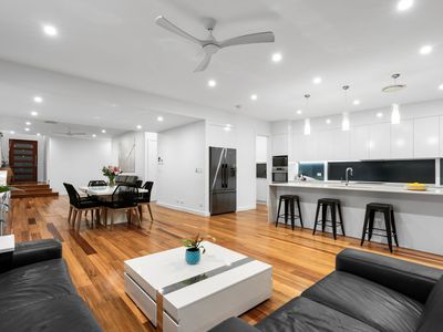 235 Birdwood Terrace, Toowong