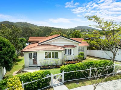 16 Cecil Road, Bardon