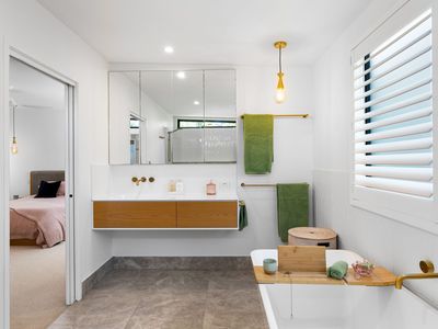 30 Joffre Street, Ashgrove