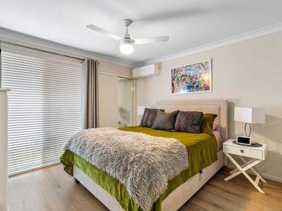 32 Parkview Drive, Springfield Lakes