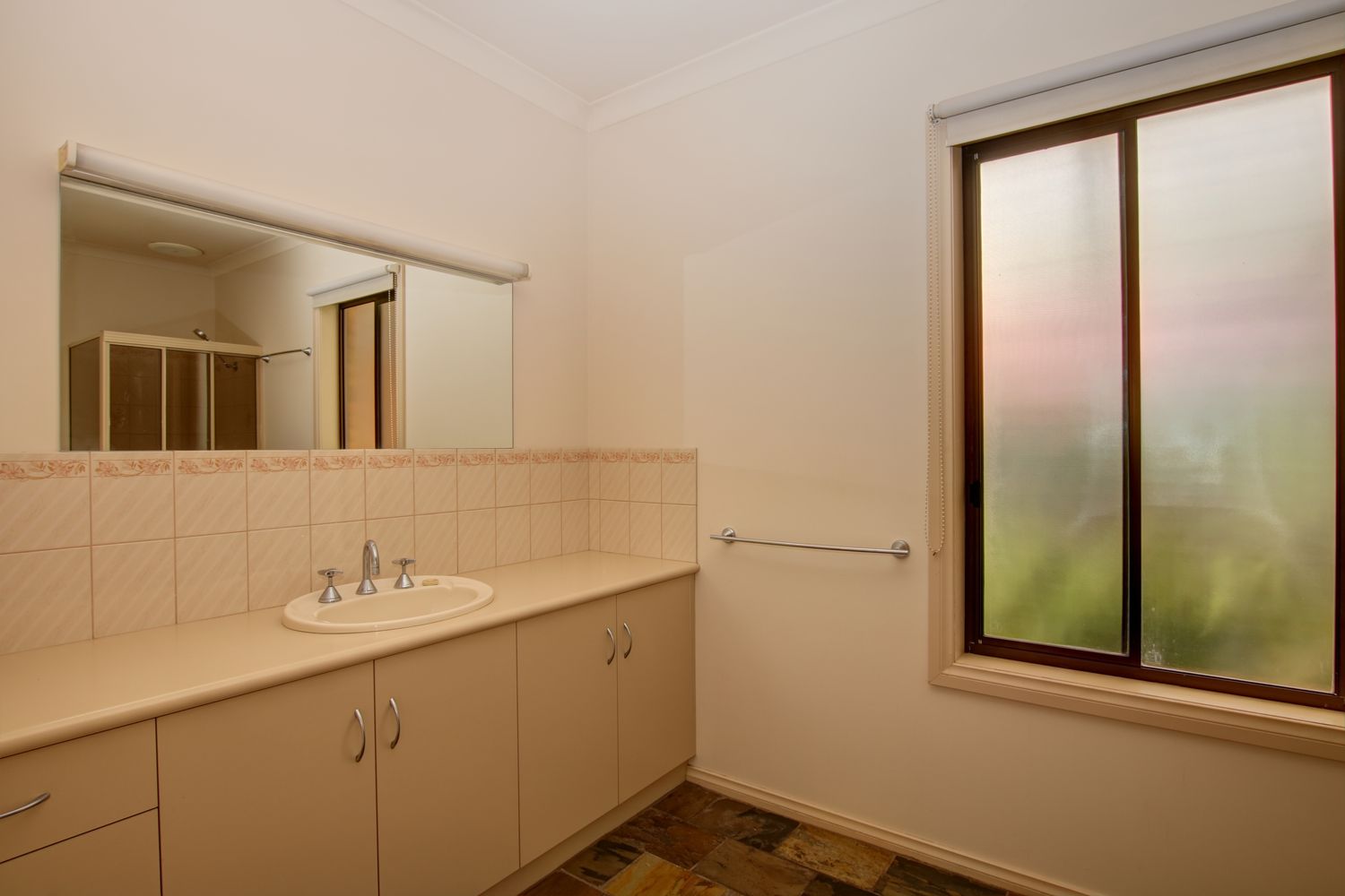 1 Harmer Court, Horsham