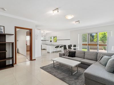 16 Vincent Avenue, Westminster