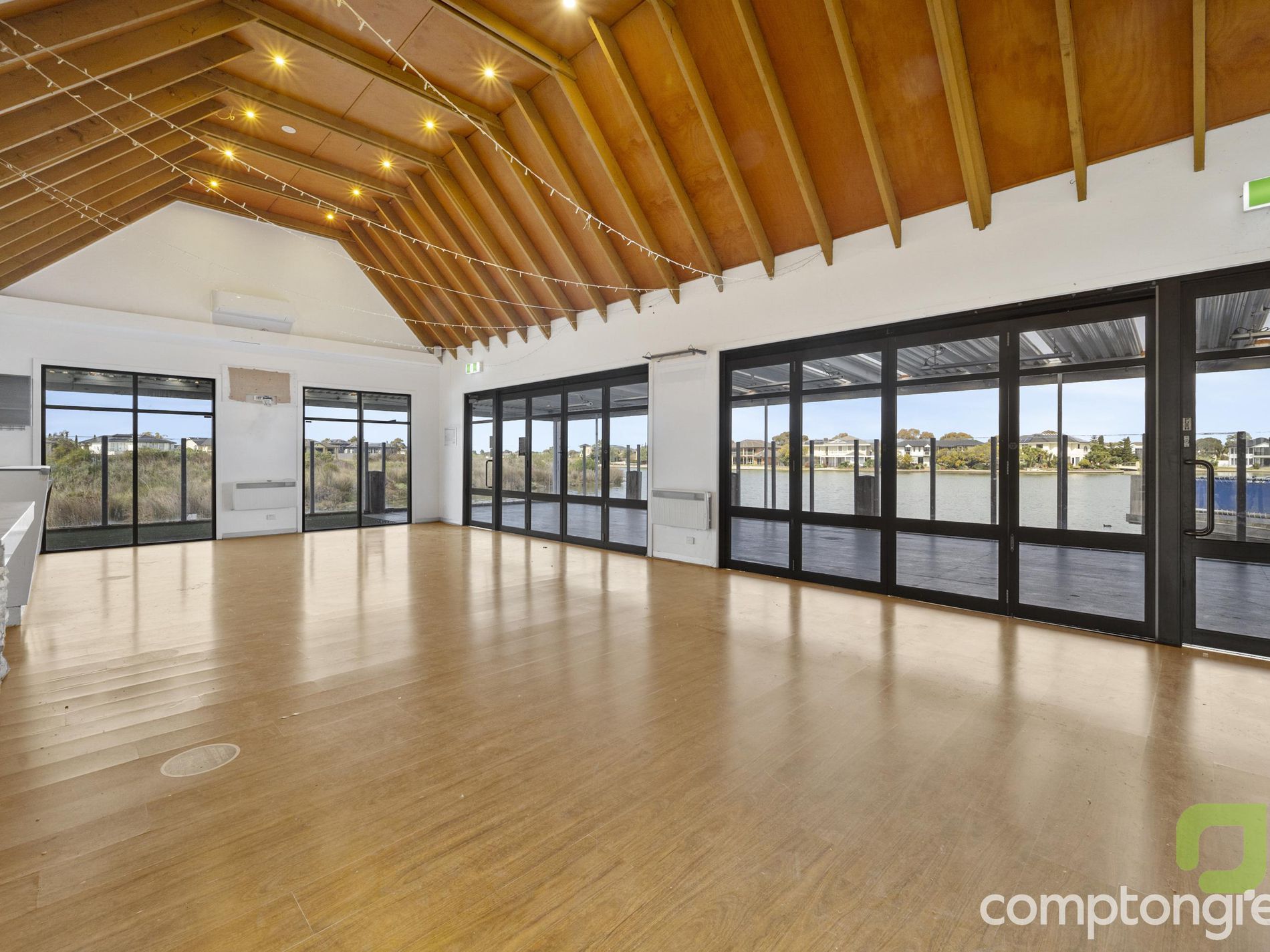 72 Greg Norman Drive, Sanctuary Lakes