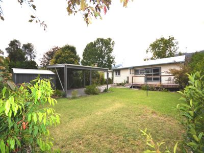 13 Simmonds Street , Mount Beauty