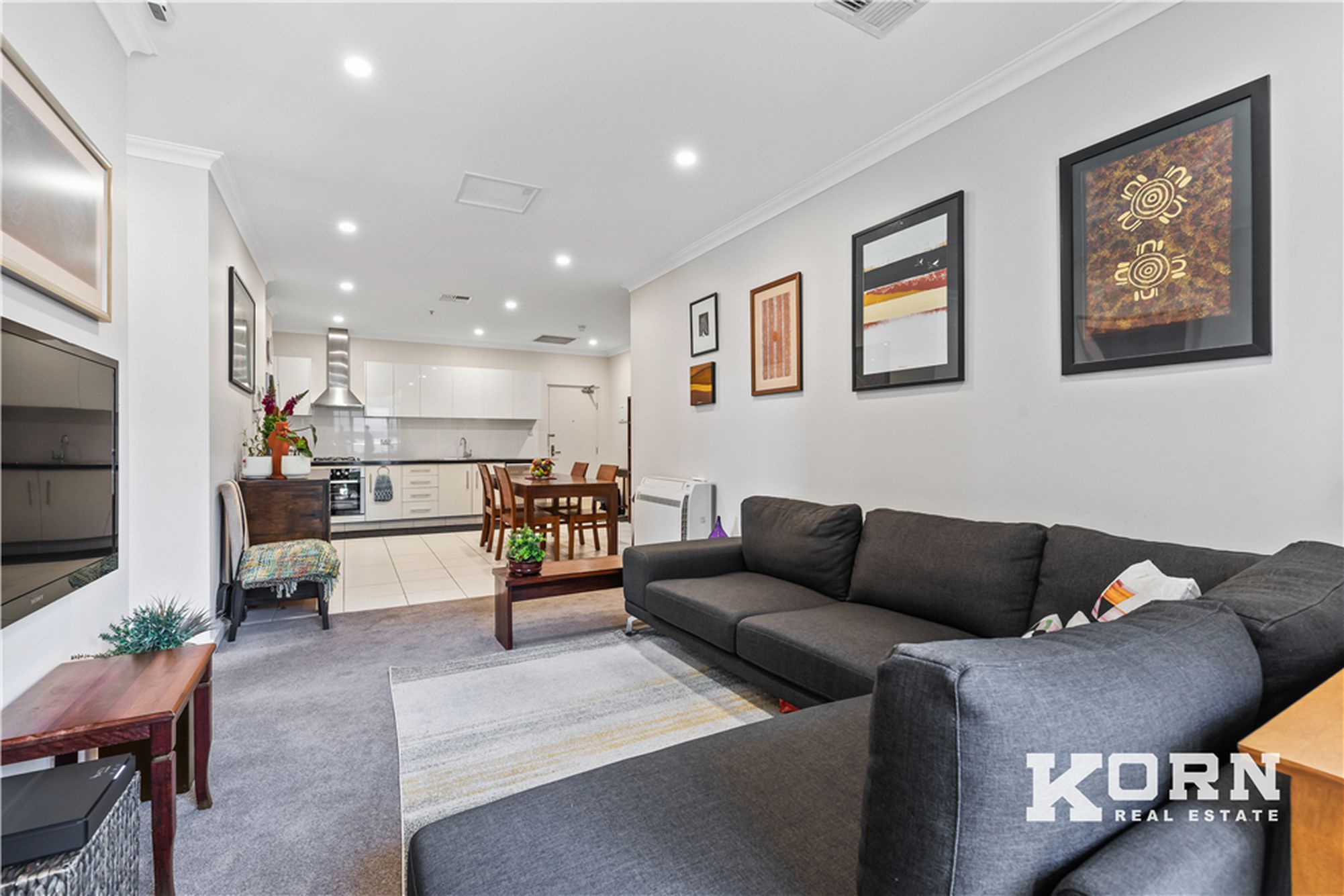 906 / 39 Grenfell Street, Adelaide