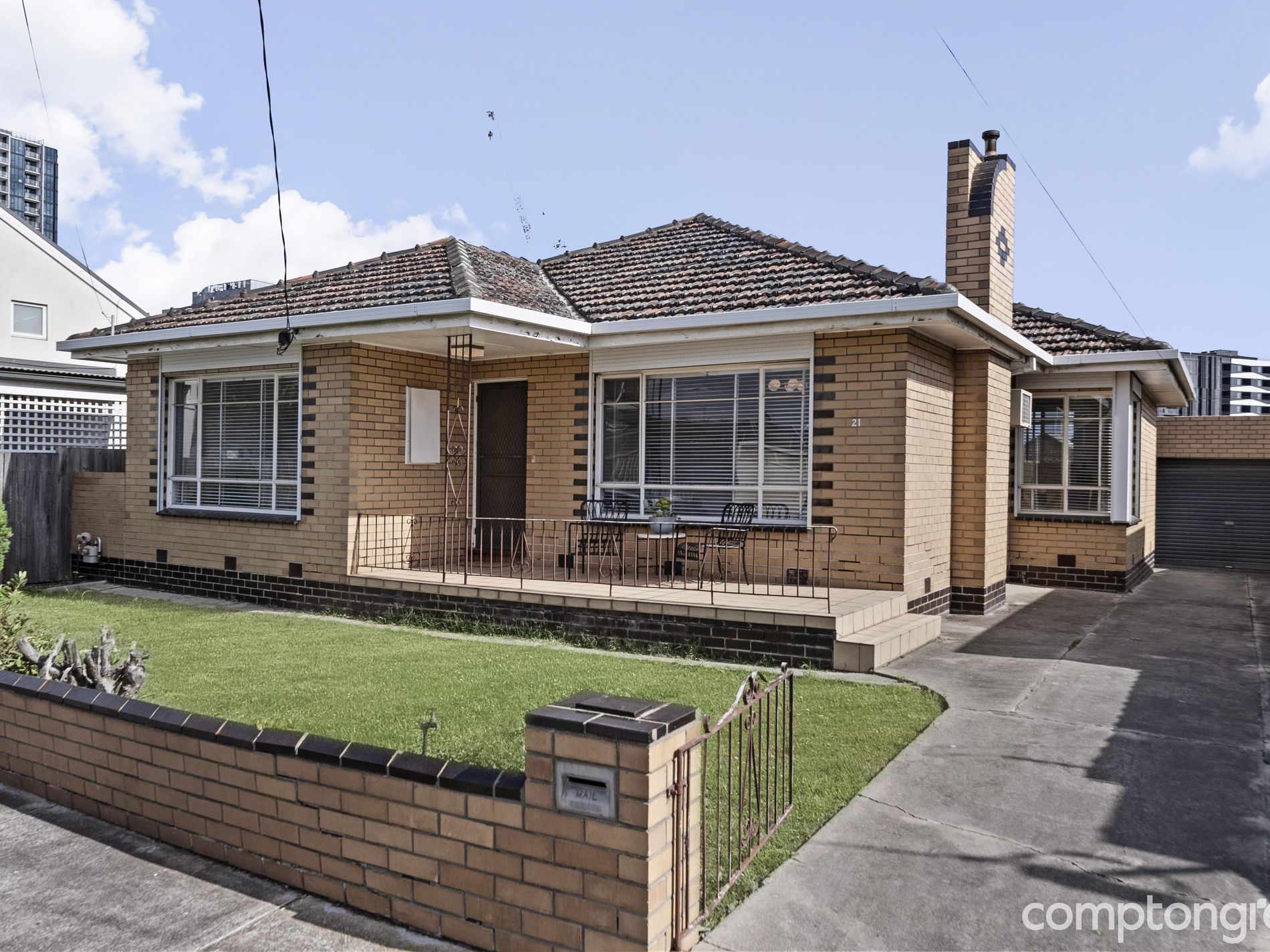 19-21 Donald Street, Footscray