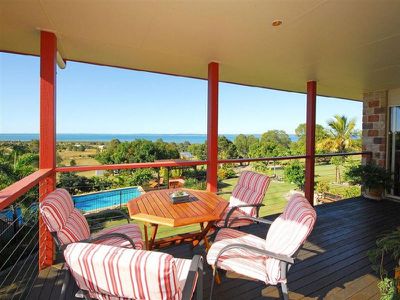 9 Cove Boulevard, River Heads