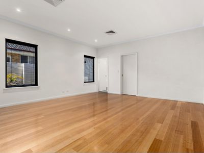 27 Hurlingham Road, South Perth