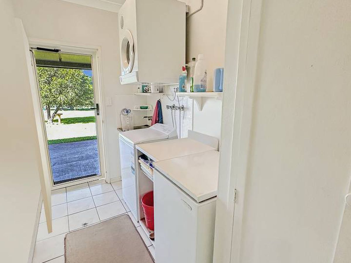 10 Panoramic Drive, Atherton