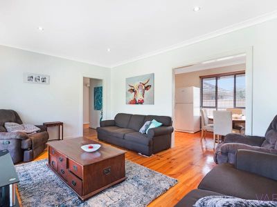 1A Highbury Drive, Highbury