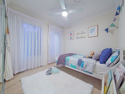 64 Brokenwood Circuit, Gumdale