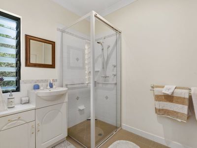 8 Jaggers Court, Tinbeerwah