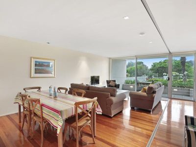1 / 13-17 Beach Road, Hawks Nest