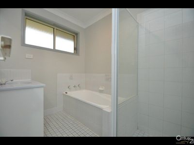1 / 39 Bell Ave, Dubbo
