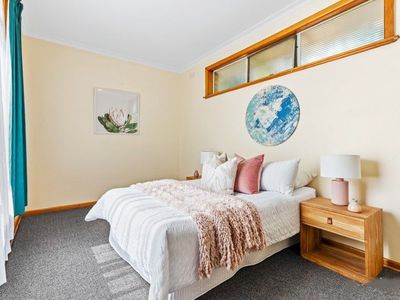 32 Damon Road, Mount Waverley