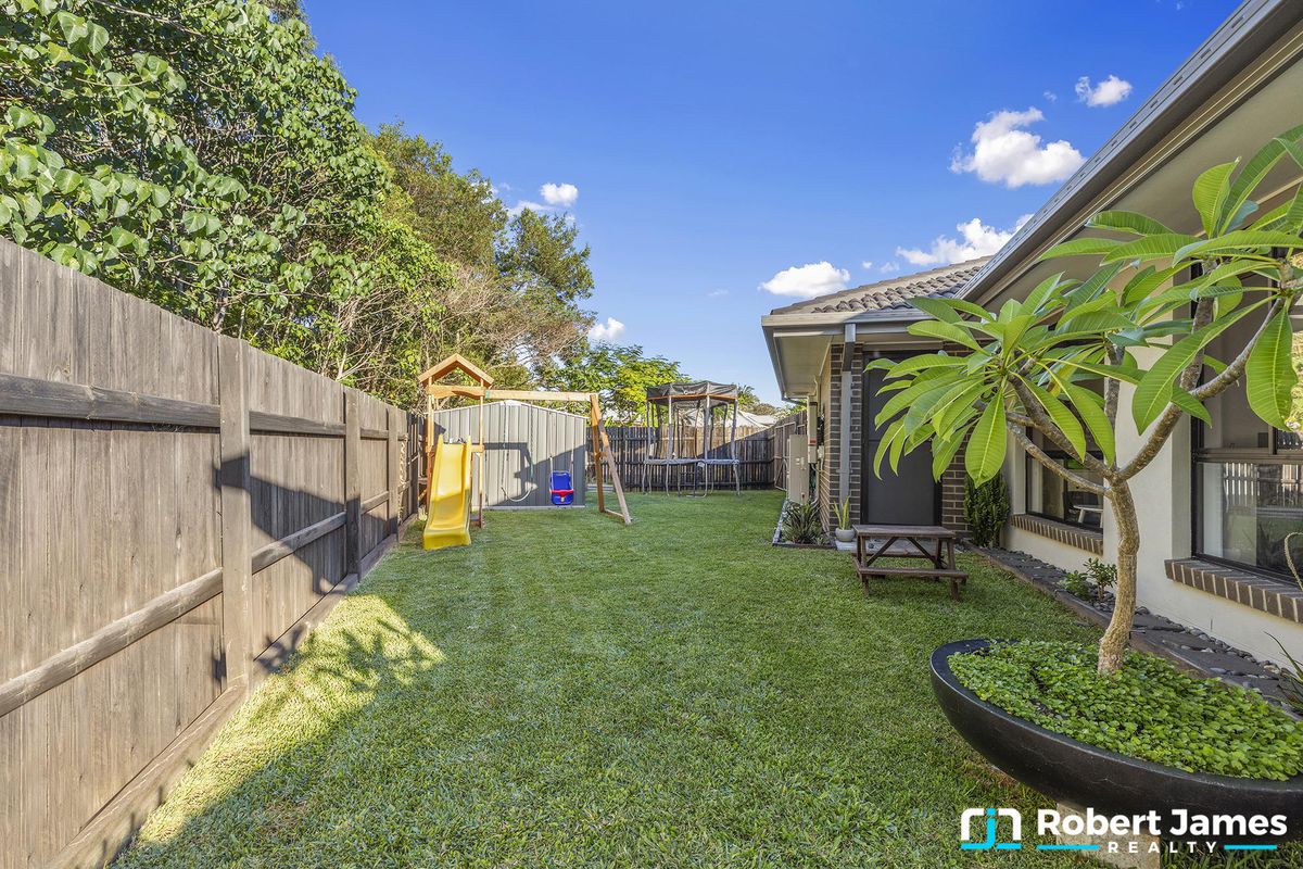 18 Spinnaker Street, Tewantin