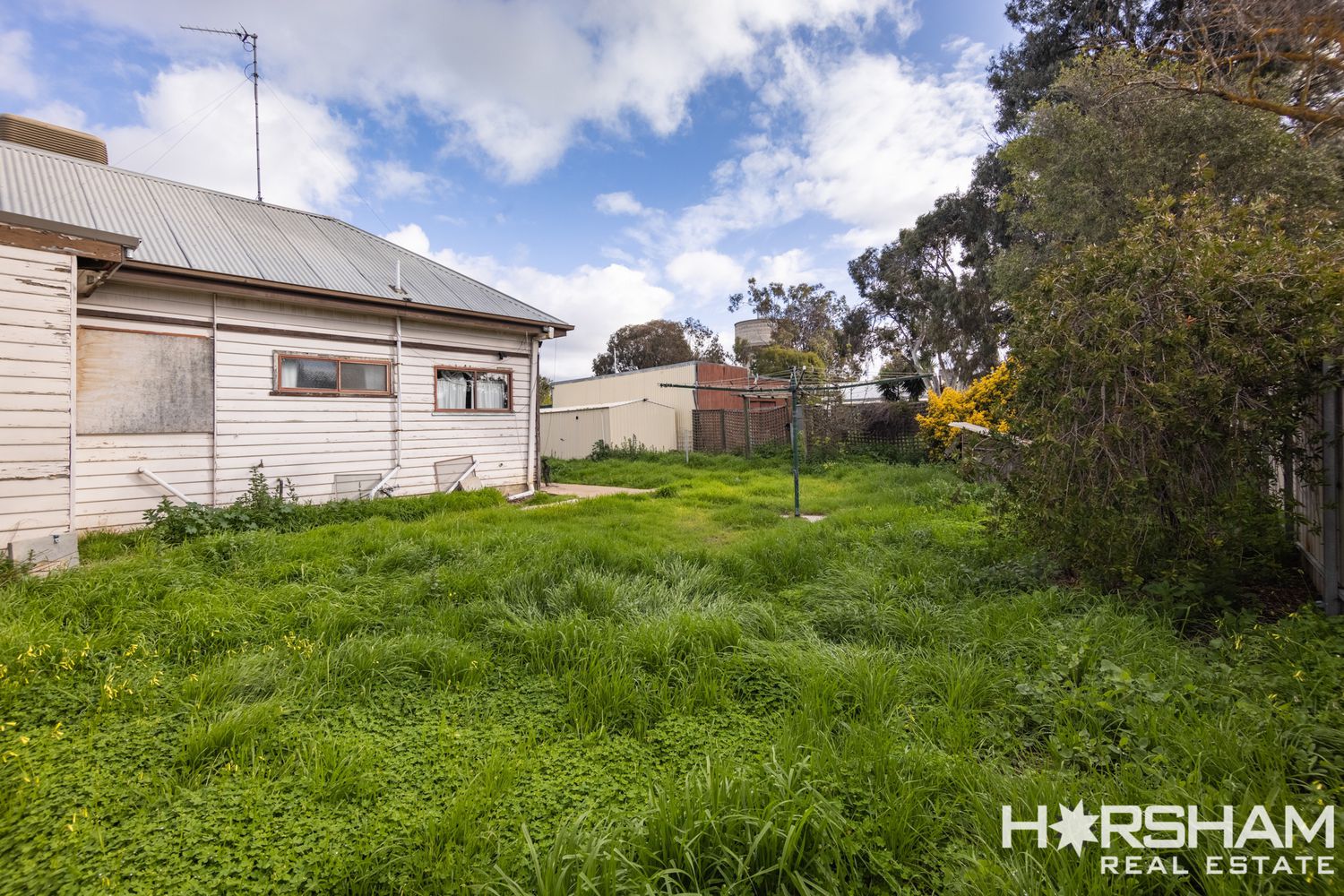 13 Albert Street, Horsham