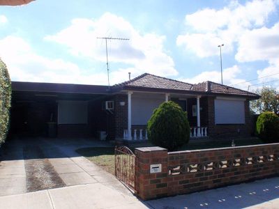 10 Larissa Road, St Albans