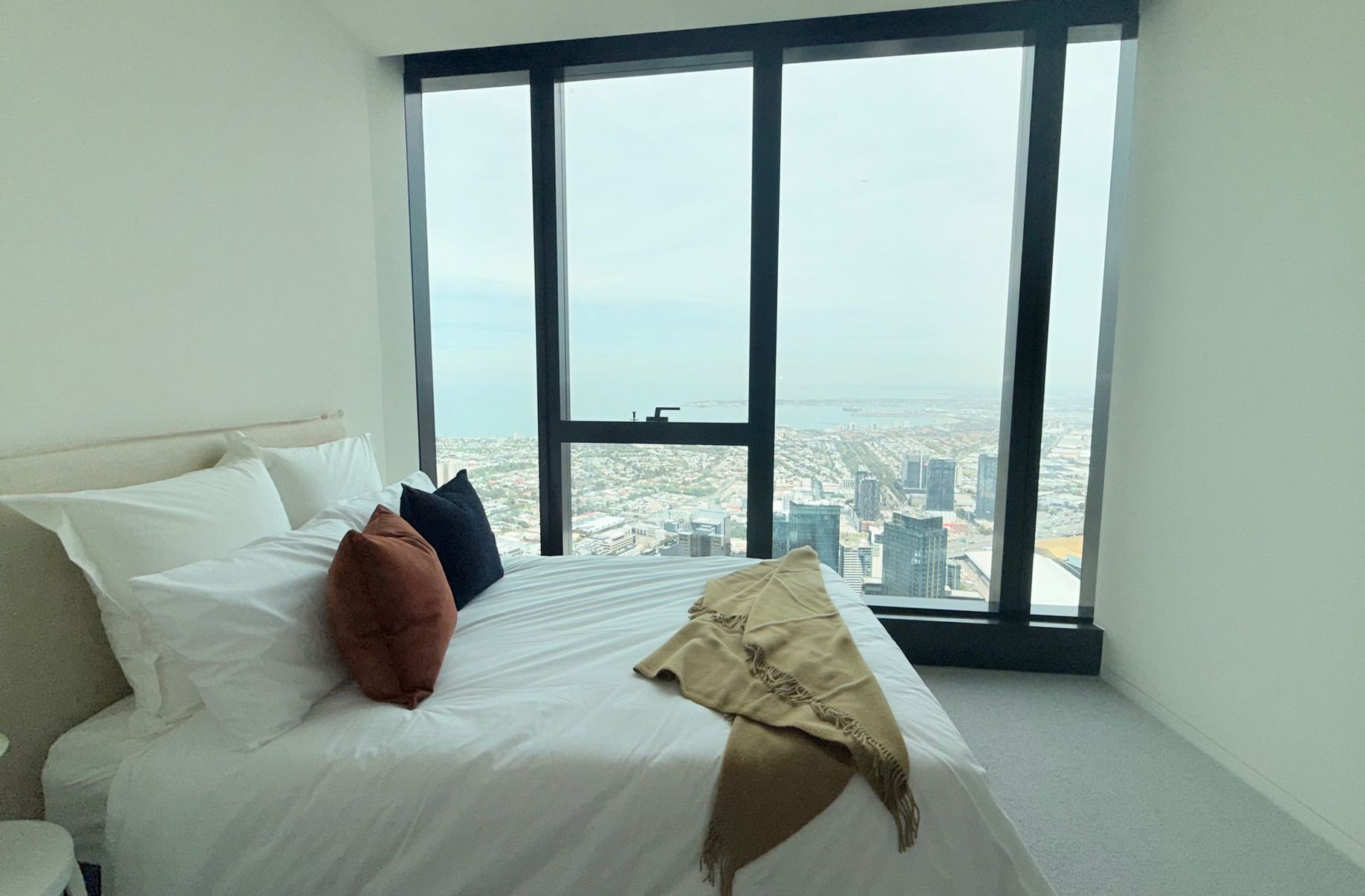 9201 / 70 Southbank Blvd, Southbank