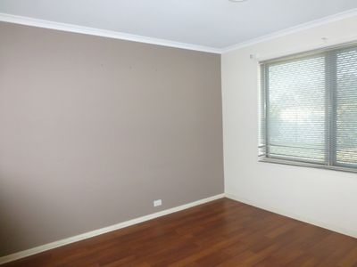 32 Cuthbert Avenue, Truganina