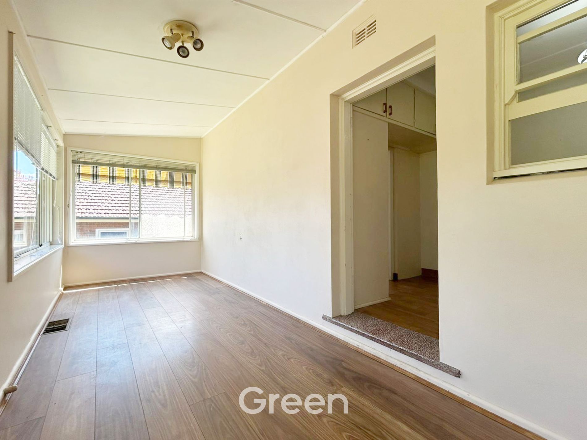 28 Harrison Ave, Eastwood