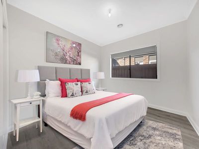 16 Albion Crescent, Mickleham