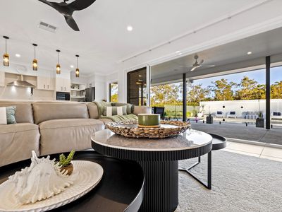 42 Apple Gum Place, Palmview