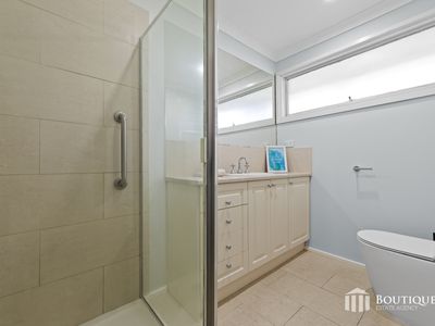 355 Gladstone Road, Dandenong North