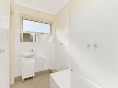 7 / 21 Genoa Street, Moorabbin