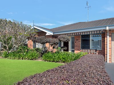 66 Galway Bay Drive, Ashtonfield