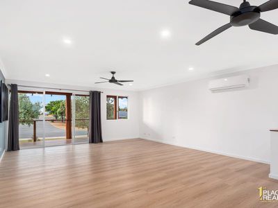 21 Eldora Cres, Falcon