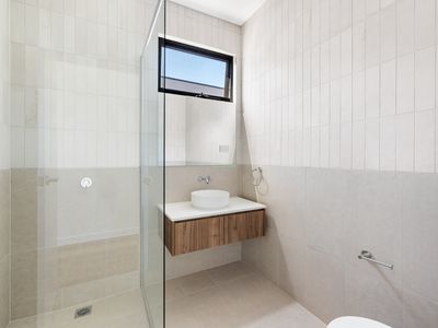 6 / 12 Irvine Crescent, Brunswick West