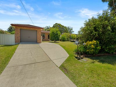 16 Blue Mist Close, Sussex Inlet