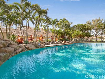 163 / 17 Buccaneer Drive, Urangan