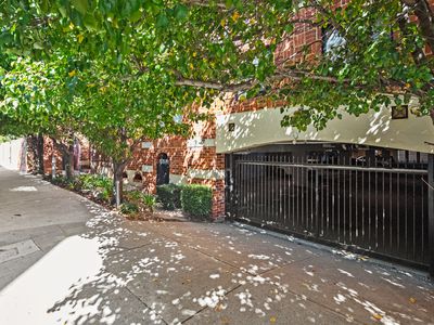 3 / 3 Greenway Street, Perth