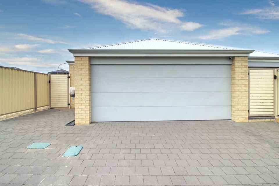 2 Tide Way , Singleton