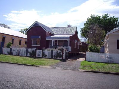 16 Allan Street, Toowoomba