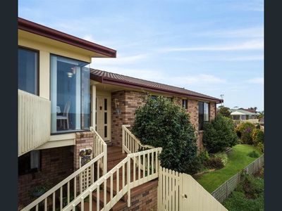 20 Telopea Crescent, Tura Beach