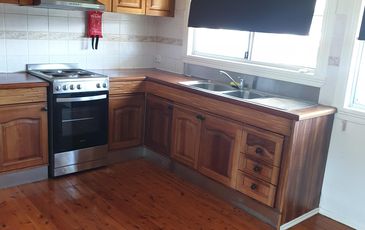 25 Teragalin, Chain Valley Bay