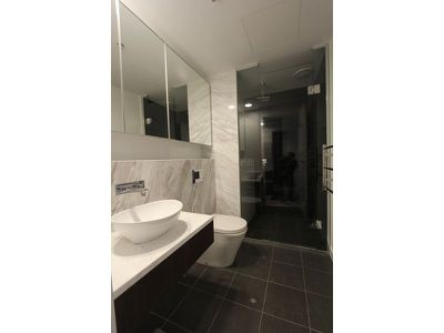 2602W / 42 Balston Street, Southbank