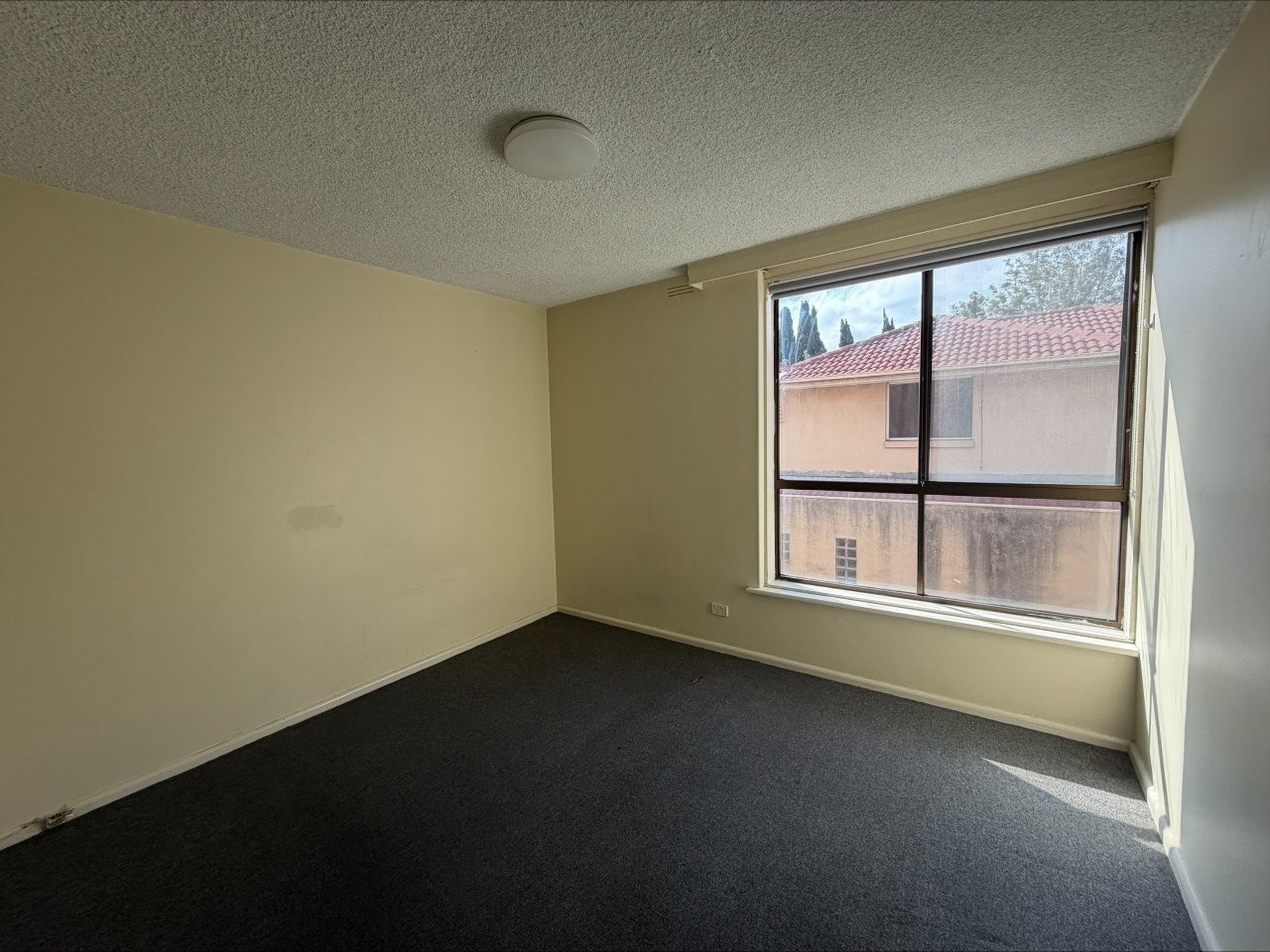 7 / 6 Eldridge Street, Footscray