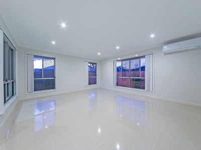 10 Foxwood Cct, Wakerley