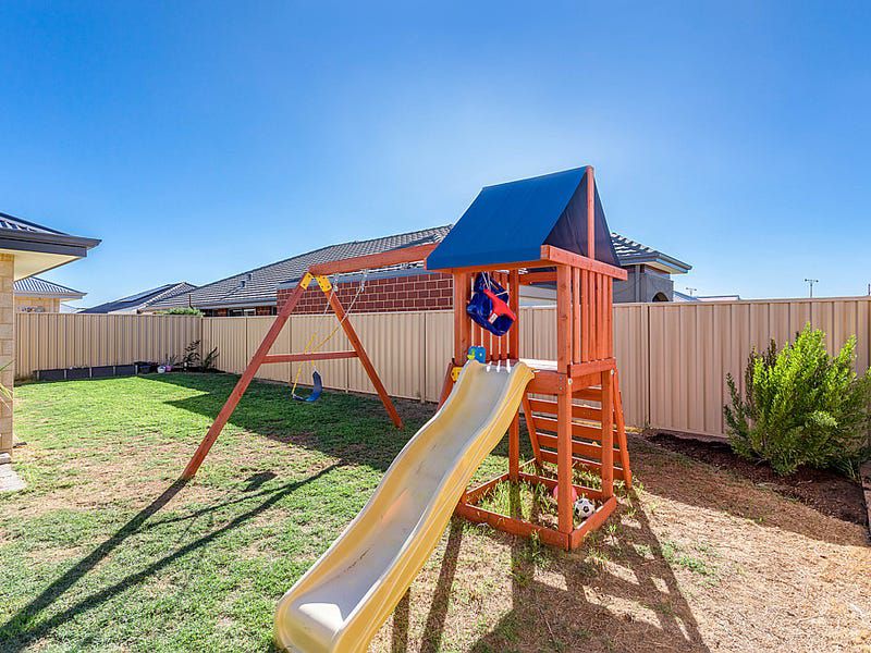 7 Boorn Green, Byford