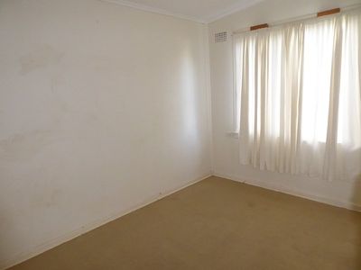 4 Lomani Street, Busby