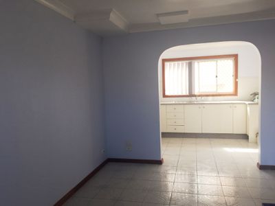 1 / 61 Minda Crescent, Balarang