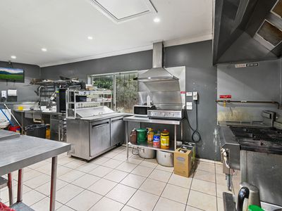 1 GAMBURRA DRIVE, Redlynch