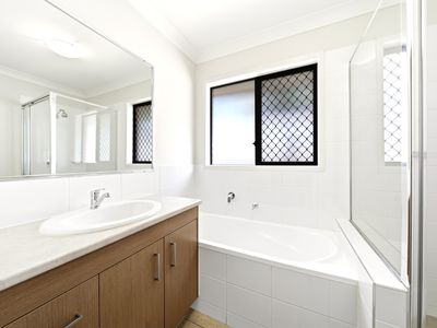 1 / 73 Magpie Crescent, Redbank Plains