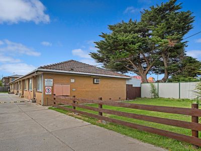 3 / 112 East Esplande , St Albans