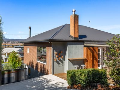 443 West Tamar Road, Riverside