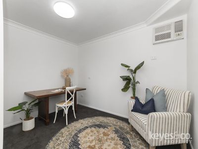10 Balmoral Drive, Castle Hill